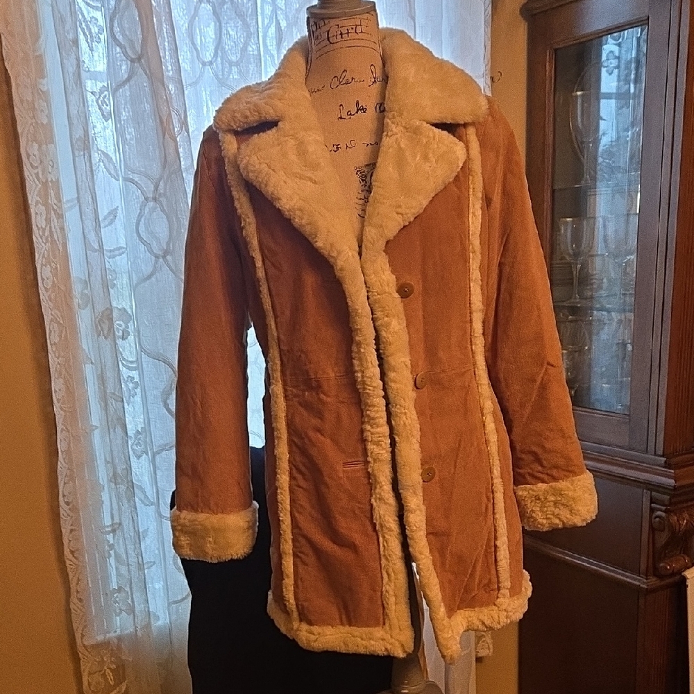 Cozy Tan Teddy Jacket with Cream Accents